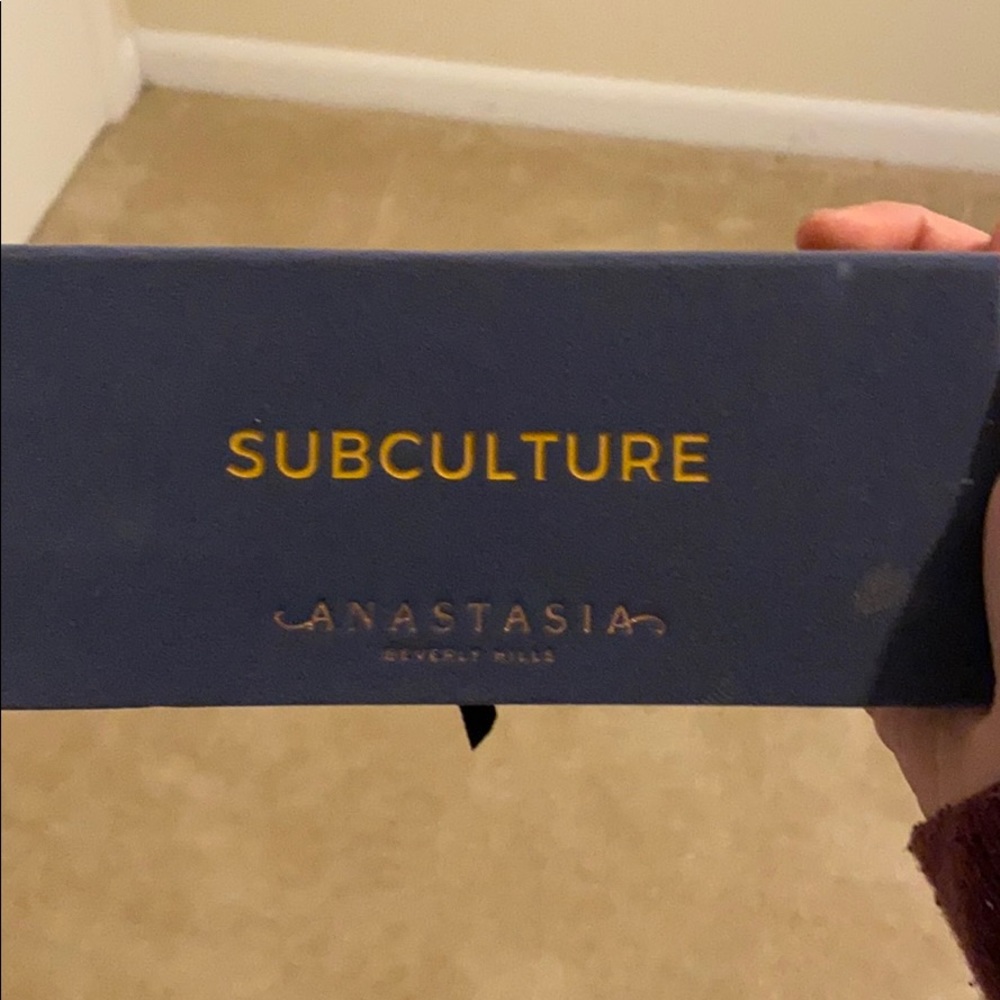 Anastasia subculture palette